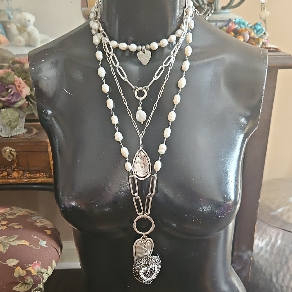 Elegant Silver and White Layered Necklace